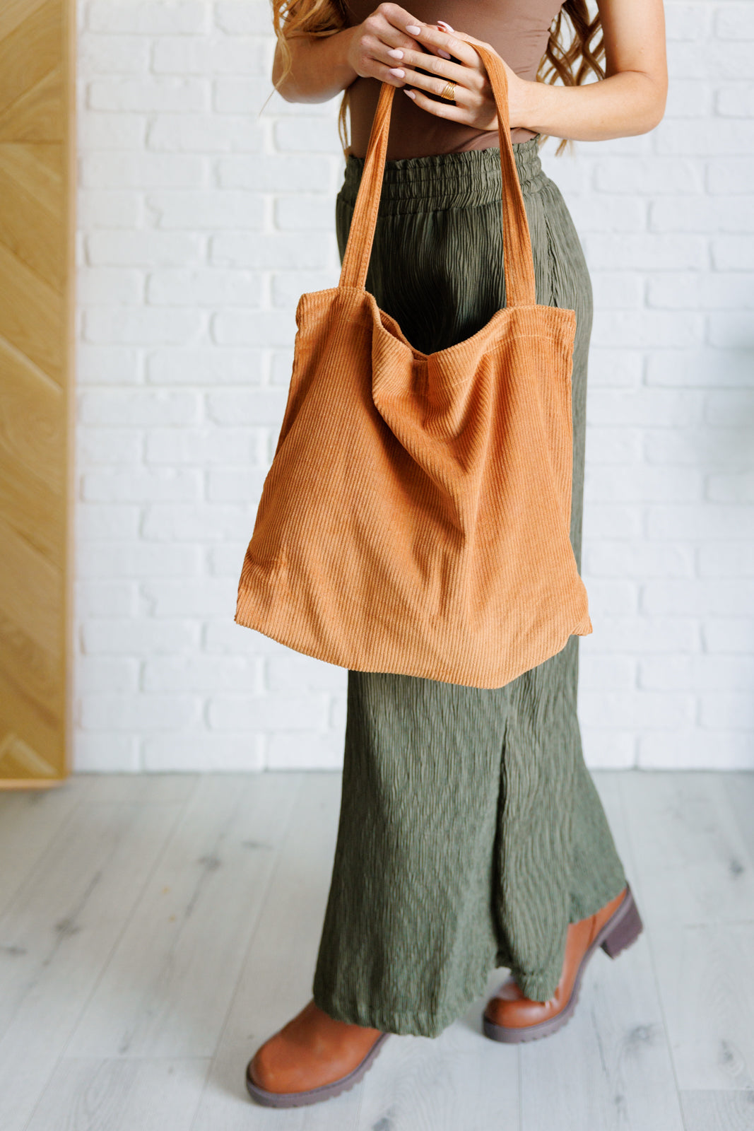 Sola Corduroy Tote