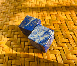 Lapis Cubes